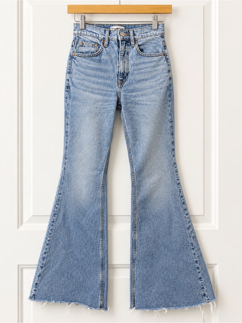 PacSun High Waisted Flare Jeans Light Wash Raw Hem Size 23 EUC